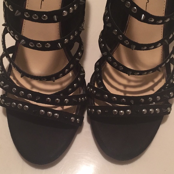 Jessica Simpson heels - Picture 5 of 5